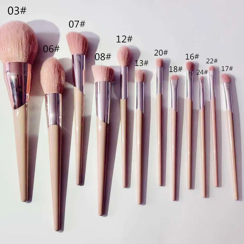 Heart Pink Brush Set