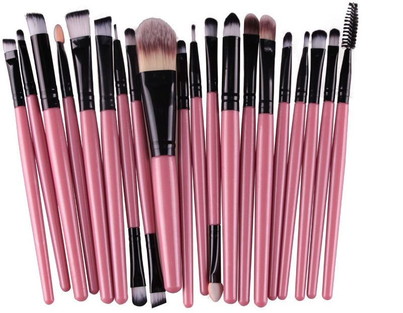 Essential Face &amp; Eye Brush Set
