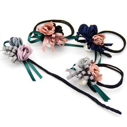 PearlBloom Hair Bun Clip